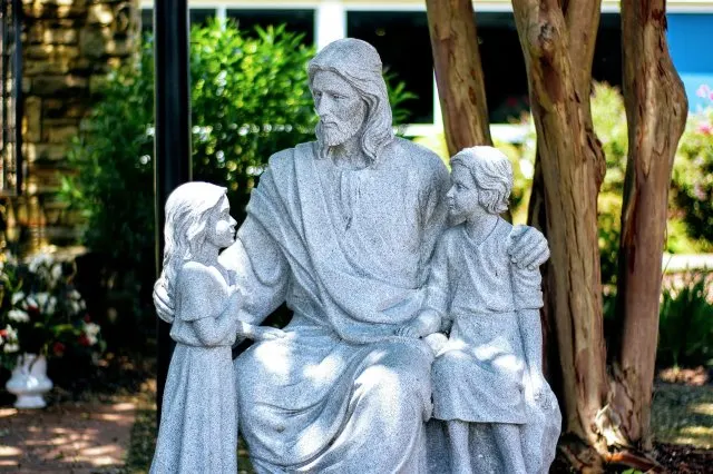 Statue of Jesus Christ 
