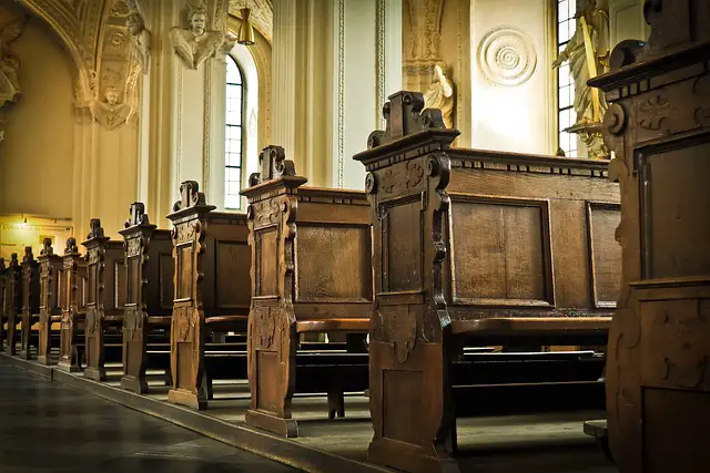 Why Catholics use Pews and history of Pews